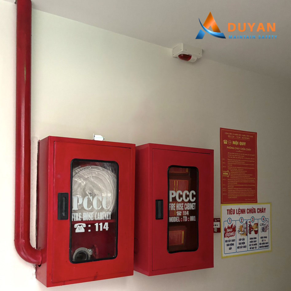 Tủ chữa cháy vách tường 05